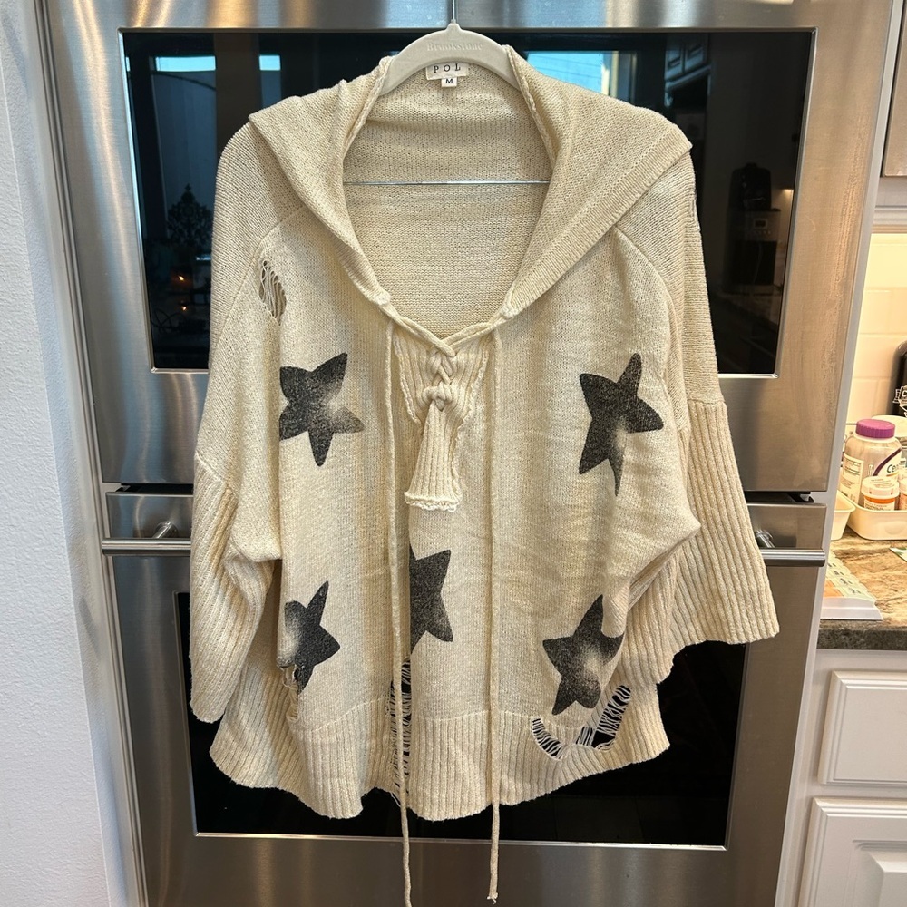 POL Cream Sweater hoodie with Stars size M has a few stains GUC